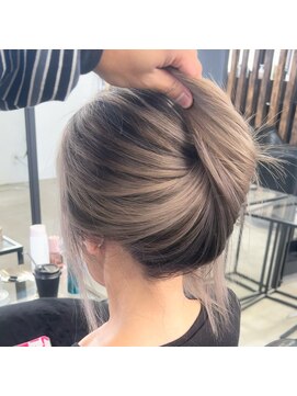 ウィリーベル 沖縄(WILLIE BELLE) バレイヤージュ