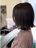 外はね切りっぱなしボブ