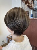 白髪ぼかしハイライト【大人ショート】