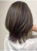 立体感のでるハイライトが可愛いくびれヘア　【佐藤】
