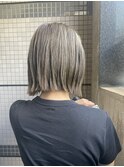 寒色カラー×ぷっつりボブ