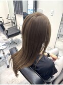 グレージュ