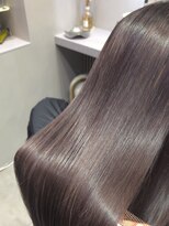 グリン 栄(grin)&nbsp;ブリーチ卒業カラー　髪質改善トリートメント