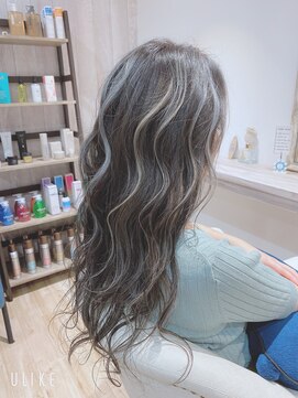 カナロア(KANALOA) KANALOA☆外国人風ブルージュハイライト