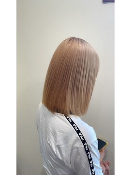 アリスバイヘアーモア(ALICE by Hair More) ハイトーンベージュカラー