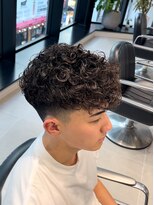 グルーマーズトウキョウ(GROOMER/S TOKYO)&nbsp;【GROOMER/S】 ラフカール パーマ スタイル スペインカール