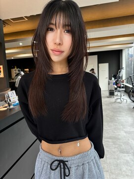 エイチ(H) ウルフレイヤー/レイヤーカット