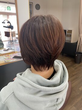 ケイズプラスカラン(HAIR AND MAKEUP K's PLUS calin) ひし形ショート♪