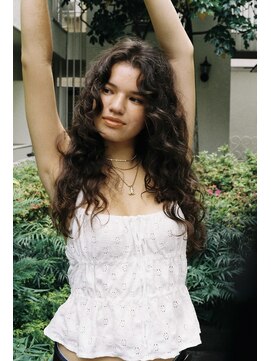 メロウ(MELLOW) 外国人風パーマ×ダメージ激減トリートメント