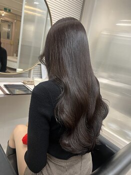 トッカ ヘアアンドトリートメント バイ リウム(tocca hair&treatment by Rium)の写真/髪質改善ならケラリファイン★扱いやすい、素直な髪へ。ダメージを補修しながら、理想の髪質へ導きます◎