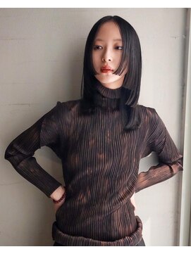 ジェコ ブラン(gecko. brun) ぱつぱつぱつぱつロング/姫カット/黒髪/顔周りレイヤー/髪質改善