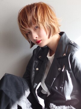 メモリーズ 銀座(Memories) 秋のモードスタイル