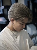 ジ オブスキュア(THE OBSCURE) ベージュカラー