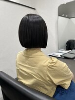 イルミ(iLUMi)&nbsp;iLUMi　×　切りっぱなしボブ