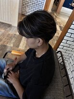 ノート ヘアーサロン(NOTE HAIR SALON)&nbsp;王道なのに、差がつく。  センターパート × メッシュ