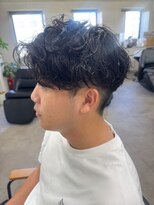 ヌークバイラヴェスト 四日市(neuk by lovest)&nbsp;【neuk服部】ニュアンスパーマシャドウパーマセンターパートヘア