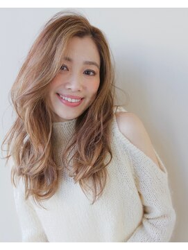 アフロート ルヴア(AFLOAT RUVUA) かきあげ大人パーマ