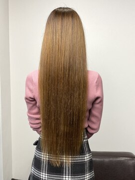 38 ミヤ(MIYA) 縮毛矯正繰り返した髪も潤いとまとまり◎髪質改善トリートメント