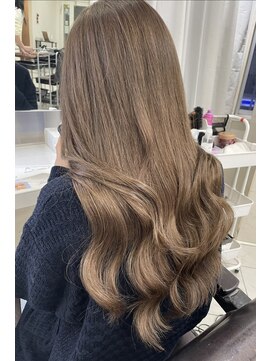 リア 大阪梅田(Ria) ～韓国ヘア　ベージュブラウン～【Ria 大阪　梅田】