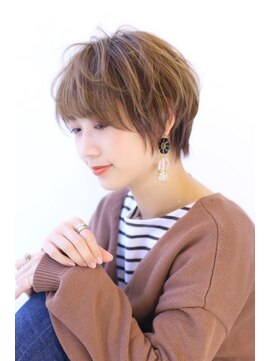 オーロ 緑地公園店(ORO) ローライトアッシュブラウン大人かわいい小顔ワンサイドショート