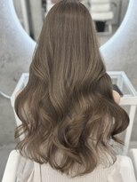 エヌアイ オモテサンドウ(ni omotesando)&nbsp;ブリーチなしで叶う明るめカラー