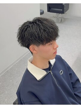 ブライト(BRIGHT) マッシュ緩めツイストスパイラルパーマ