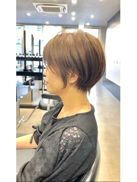 エス 三宮(esu) AH66 似合わせショート　30代40代50代　三宮ショート