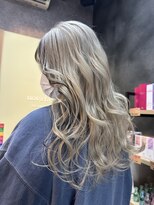 ノーヴァ バイ ボナ 前橋店(nova by bona)&nbsp;WhiteSilver × black