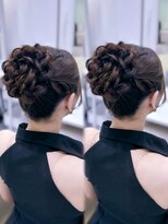ヘアセットアリエス(aries) 高めお団子