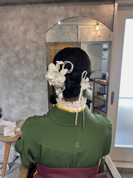 サーディースリーエーカーズヘアスタジオ(33Acers Hair Studio) タイトカチモリ