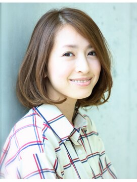ワゴンバイアフロート(Wagon by afloat) 大人可愛いボブ