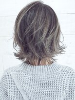 ムウ 難波(MOU)&nbsp;ハッシュカットフルバング似合わせカットレッドブラウン30代40代