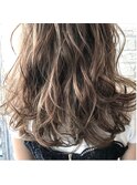 外国人風ハイライト×パールグレージュ【hair brace】