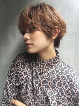 ウクラ バイ レシッド 池袋(uchla by rcid) 無造作ショート