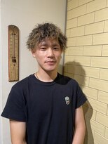 タケシズバーバー(BARBER) ツーブロックハイライトツイストパーマ