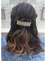 サクララ(Sakura la)&nbsp;ハーフアップ／結婚式／お呼ばれヘア／参列へア／二次会へア