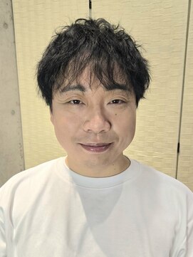 ベリッシモ(Bellissimo) メンズ　パーマ風　無造作ヘアセット