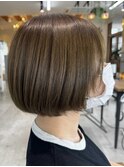 大人ショートボブショートカットココアアッシュくびれミディ