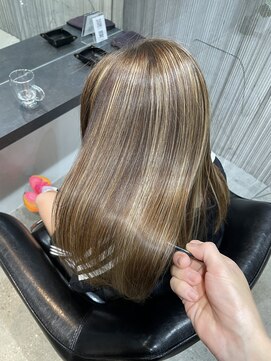 ボンズサロン オモテサンドウ(BONDZSALON OMOTESANDO) 髪質改善&縮毛矯正×エイジング毛【表参道駅,原宿駅】