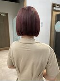ピンクベージュ