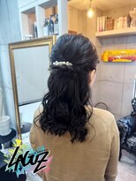 ラグズ 茅ヶ崎(LAGUZ)&nbsp;【ヘアセット】サイドねじりハーフアップ　茅ヶ崎ヘアセット