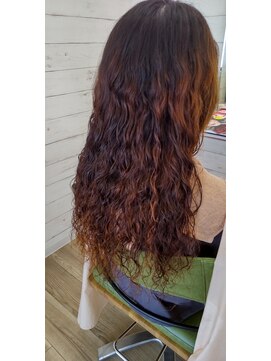 メリア(MELIA) MELIA/佐藤麻耶 ロングパーマ