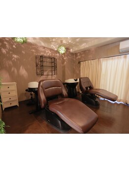 【落合南長崎駅　徒歩2分】大人女性のための上質サロン。ゆったりと落ち着いた店内でゆっくり寛げる☆