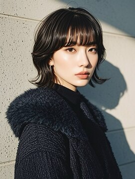 ハイライトクラゲヘアミニボブ成人式パーマミディアム裾カラー