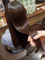 レリィ 塚口(lelie)&nbsp;髪質改善縮毛矯正で艶めく髪へ