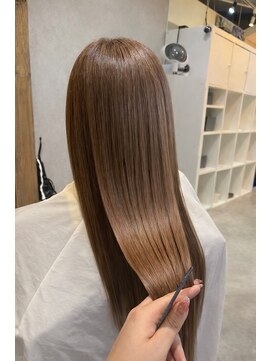 リボーン(reborn) シアーモカベージュ