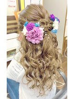 ビューティーサロンワタナベ 本店 ハーフアップ