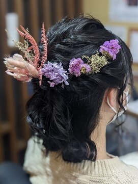 パピヨンロゼ(Papillon Rose) ハーフアップ　ドライフラワーアレンジメント