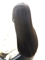 イレス 新札幌店(IRESU)&nbsp;ドレスヘア/ショコラアッシュ/弱酸性縮毛矯正/髪質改善/新札幌