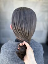 メゾン アヴァロ(Maison Avallo)&nbsp;#アッシュグレージュ　#ミディアムグレージュ